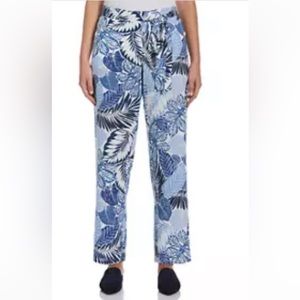 Rafaella Women’s Tropical Printed Pull-On Pants.